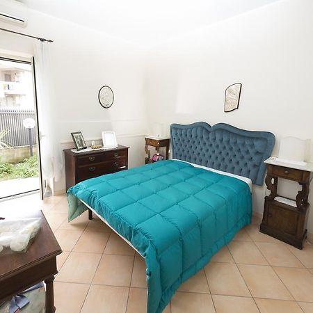 Pompei Deluxe Apartment Formia Buitenkant foto