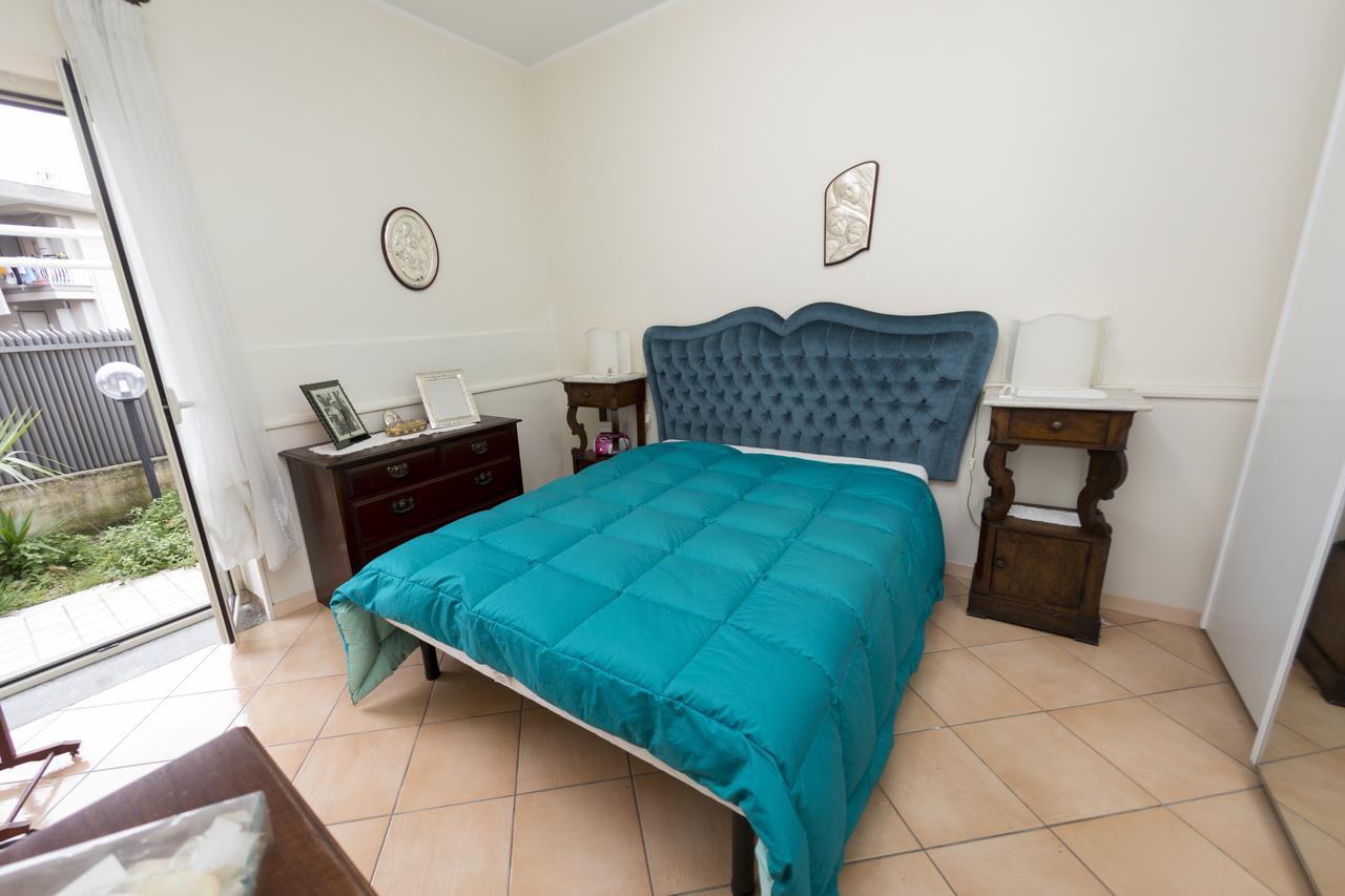 Pompei Deluxe Apartment Formia Buitenkant foto