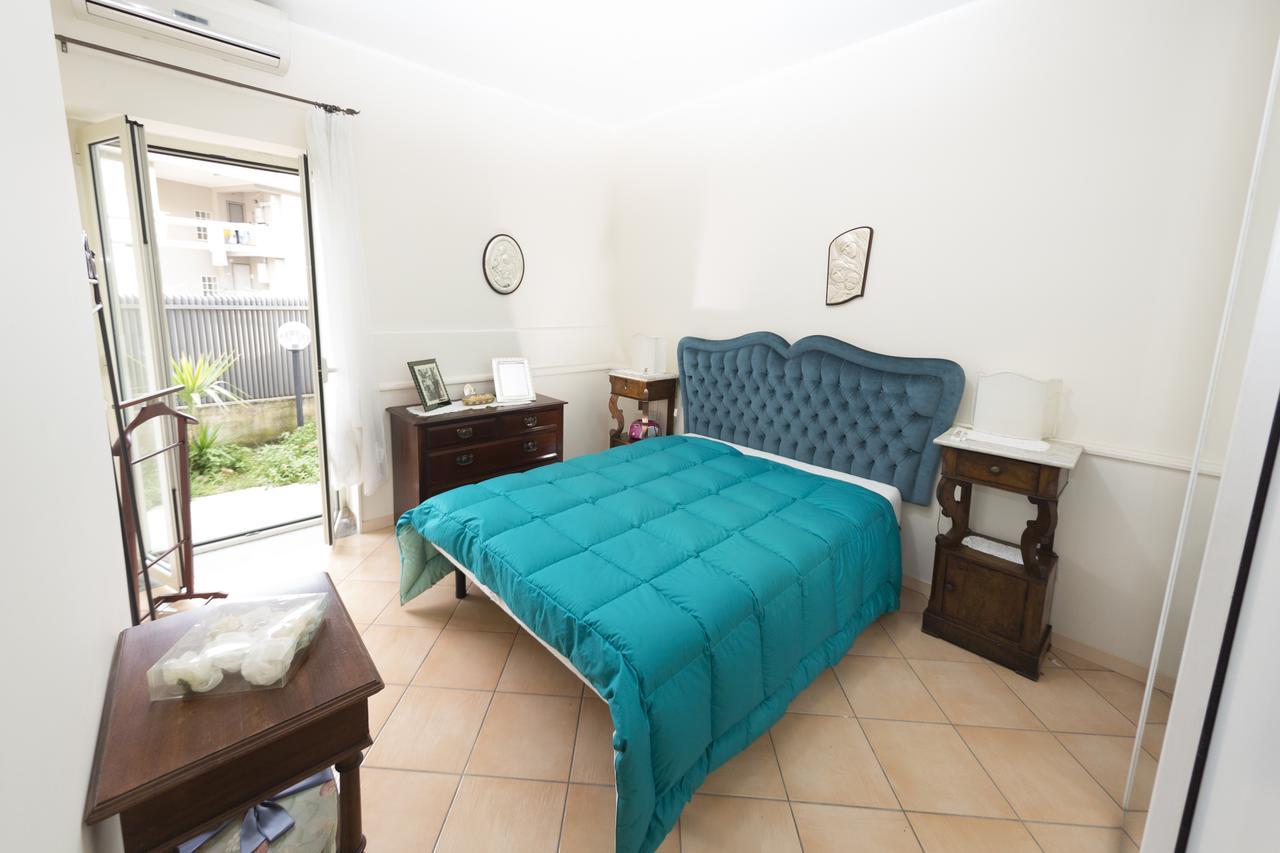 Pompei Deluxe Apartment Formia Buitenkant foto