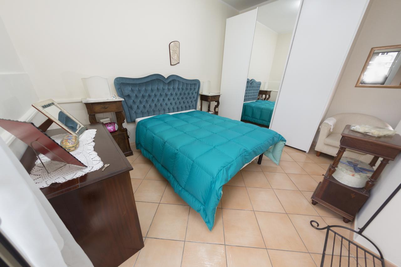 Pompei Deluxe Apartment Formia Buitenkant foto
